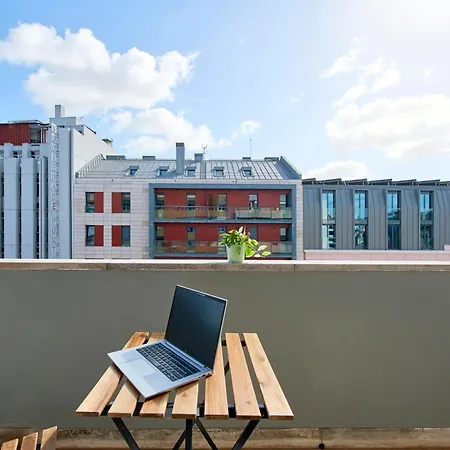 Sunny Balcony - Marques De Pombal Проживание в семье *